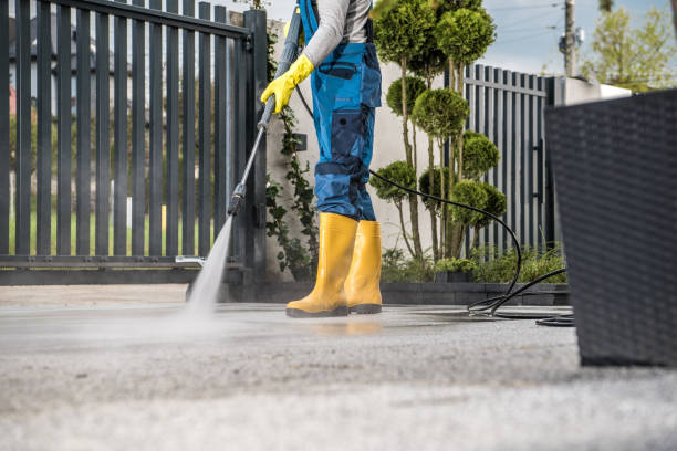 Why Choose Our Certified Pressure Washing Experts for Your Project Needs in Gahanna, OH?